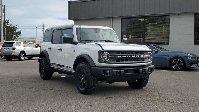 new 2024 Ford Bronco car, priced at $48,683