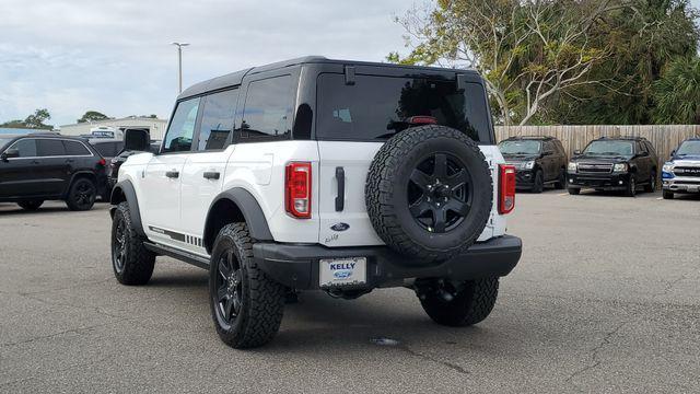 new 2024 Ford Bronco car, priced at $48,683