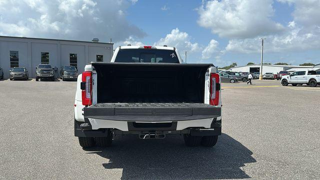 new 2025 Ford F-350 car, priced at $105,878