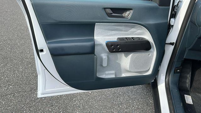 new 2025 Ford Maverick car, priced at $35,695