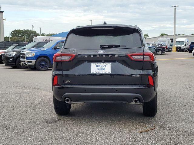 used 2024 Ford Escape car, priced at $29,885