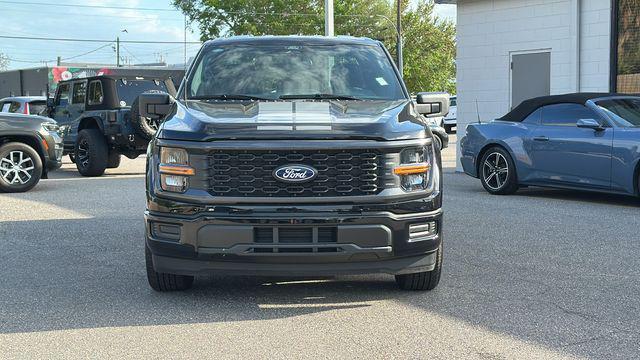 new 2025 Ford F-150 car, priced at $46,053