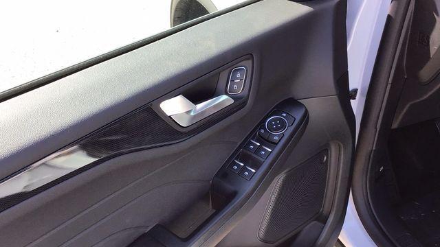 new 2026 Ford Escape car, priced at $33,525