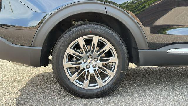 new 2025 Ford Explorer car, priced at $48,018