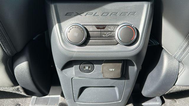 new 2025 Ford Explorer car, priced at $48,018