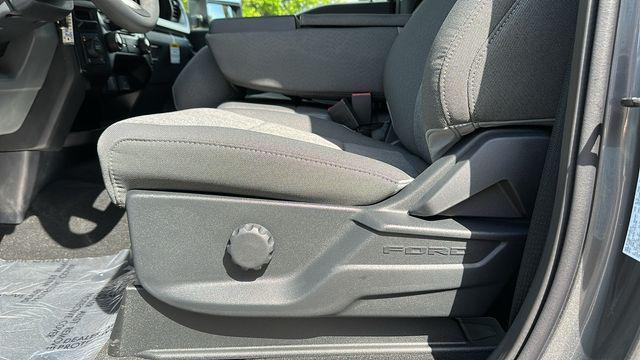 new 2025 Ford F-250 car, priced at $60,668