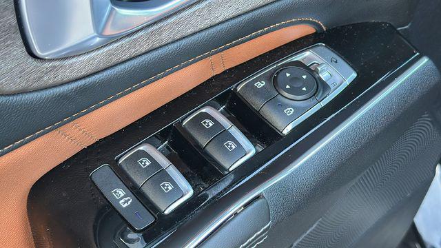 used 2023 Kia Sorento car, priced at $36,500