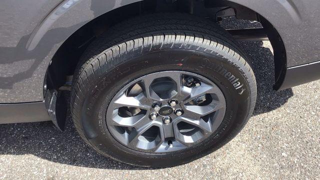 new 2025 Ford Maverick car, priced at $32,005