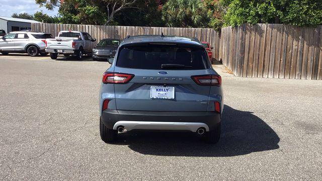 new 2026 Ford Escape PHEV car, priced at $35,390
