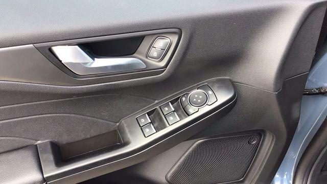 new 2026 Ford Escape PHEV car, priced at $35,390