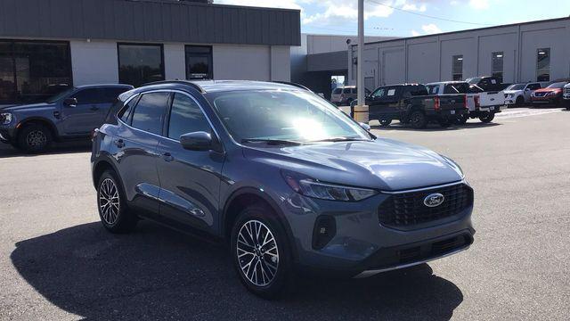 new 2026 Ford Escape PHEV car, priced at $35,390