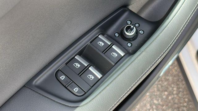 used 2023 Audi Q7 car, priced at $40,780
