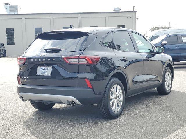 new 2025 Ford Escape car, priced at $28,073