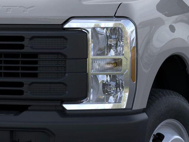 new 2025 Ford F-350 car, priced at $69,183