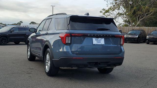 new 2025 Ford Explorer car, priced at $39,683