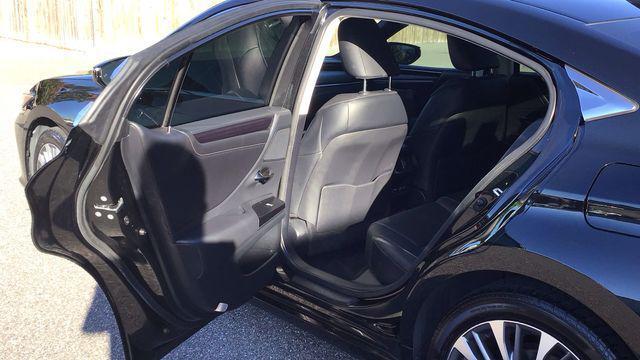 used 2021 Lexus ES 350 car, priced at $31,897