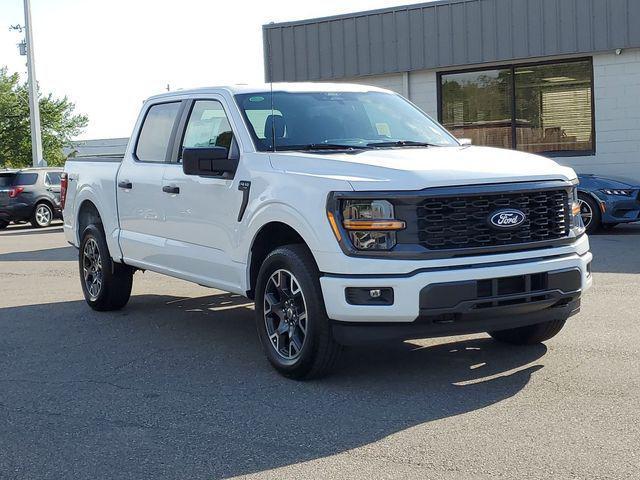 new 2024 Ford F-150 car, priced at $44,366