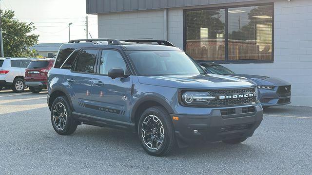 new 2025 Ford Bronco Sport car, priced at $38,918