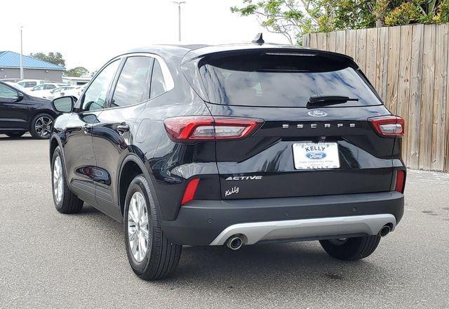 used 2023 Ford Escape car, priced at $20,893