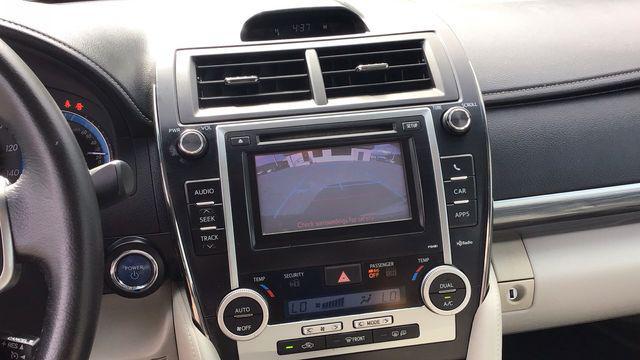 used 2013 Toyota Camry Hybrid car, priced at $13,975