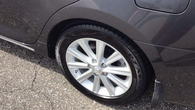 used 2013 Toyota Camry Hybrid car, priced at $13,975