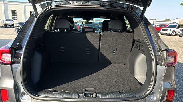 new 2025 Ford Escape car, priced at $30,218