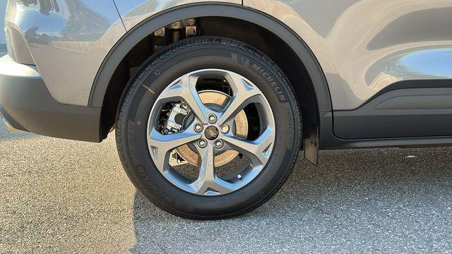 new 2025 Ford Escape car, priced at $30,218