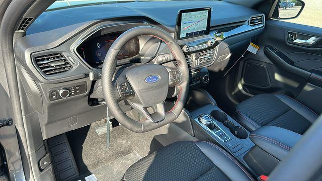 new 2025 Ford Escape car, priced at $30,218