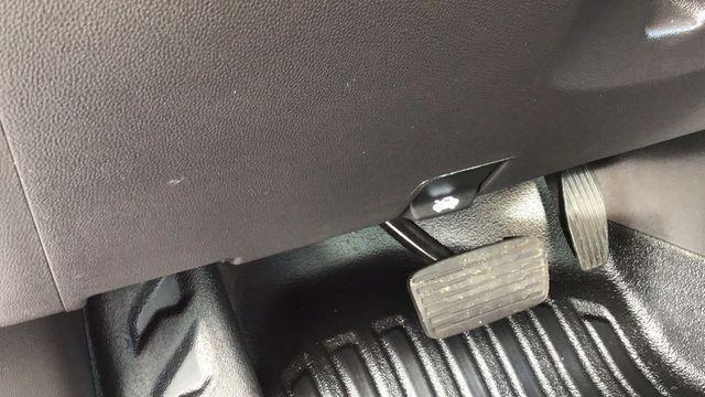 used 2024 Chevrolet Silverado 1500 car, priced at $29,253