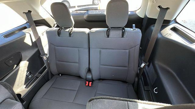 new 2025 Ford Explorer car, priced at $41,513