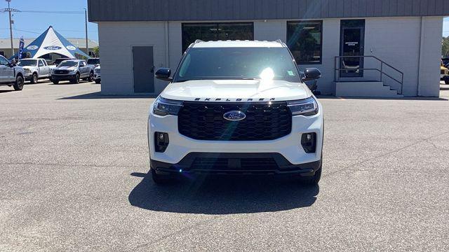 new 2025 Ford Explorer car, priced at $45,648