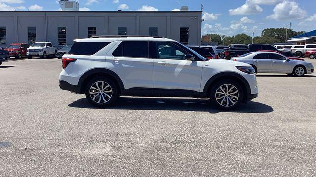new 2025 Ford Explorer car, priced at $45,648