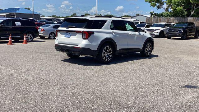 new 2025 Ford Explorer car, priced at $45,648