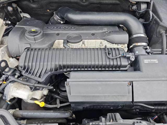 used 2015 Volvo V60 car, priced at $11,999