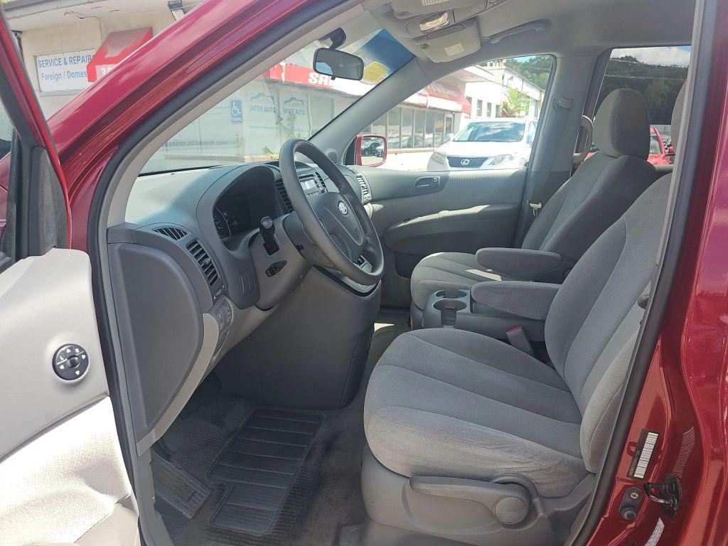 used 2006 Kia Sedona car, priced at $4,899
