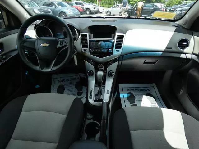 used 2014 Chevrolet Cruze car, priced at $4,999