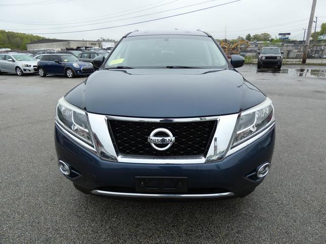 used 2014 Nissan Pathfinder car, priced at $10,499