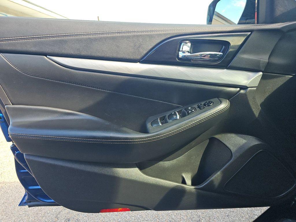 used 2017 Nissan Maxima car, priced at $15,499