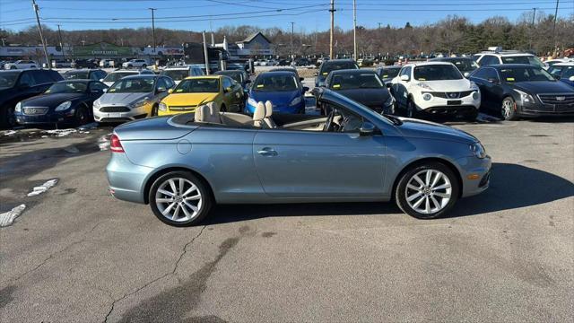 used 2014 Volkswagen Eos car, priced at $8,899