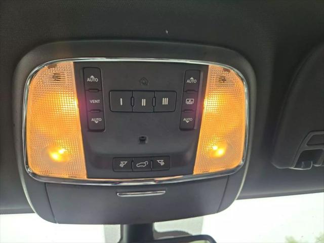 used 2014 Jeep Grand Cherokee car, priced at $10,999