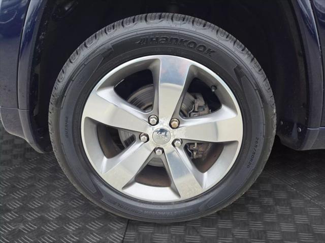 used 2014 Jeep Grand Cherokee car, priced at $10,999