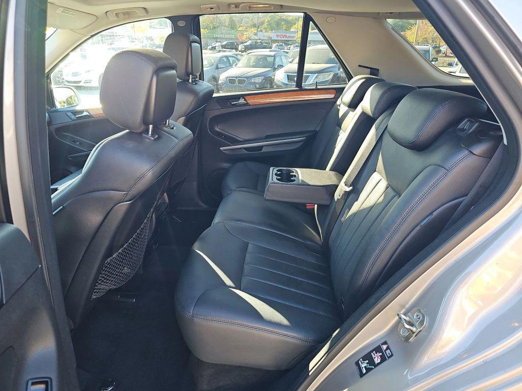 used 2007 Mercedes-Benz M-Class car, priced at $5,999