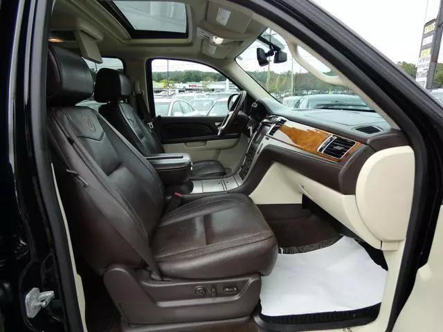 used 2013 Cadillac Escalade car, priced at $17,899