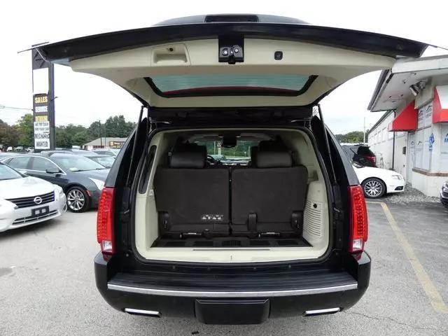 used 2013 Cadillac Escalade car, priced at $17,899