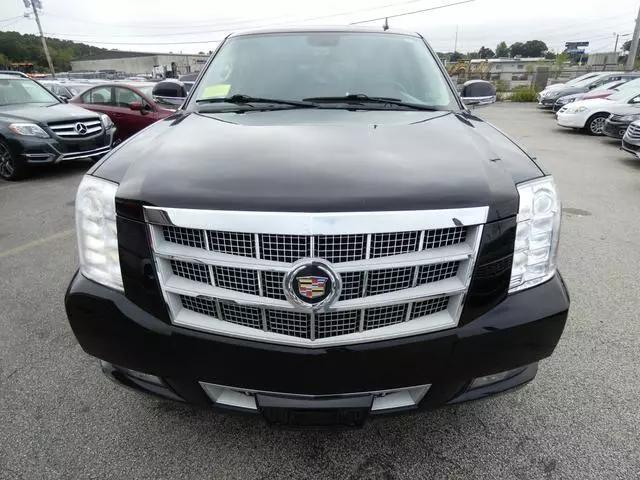 used 2013 Cadillac Escalade car, priced at $17,899