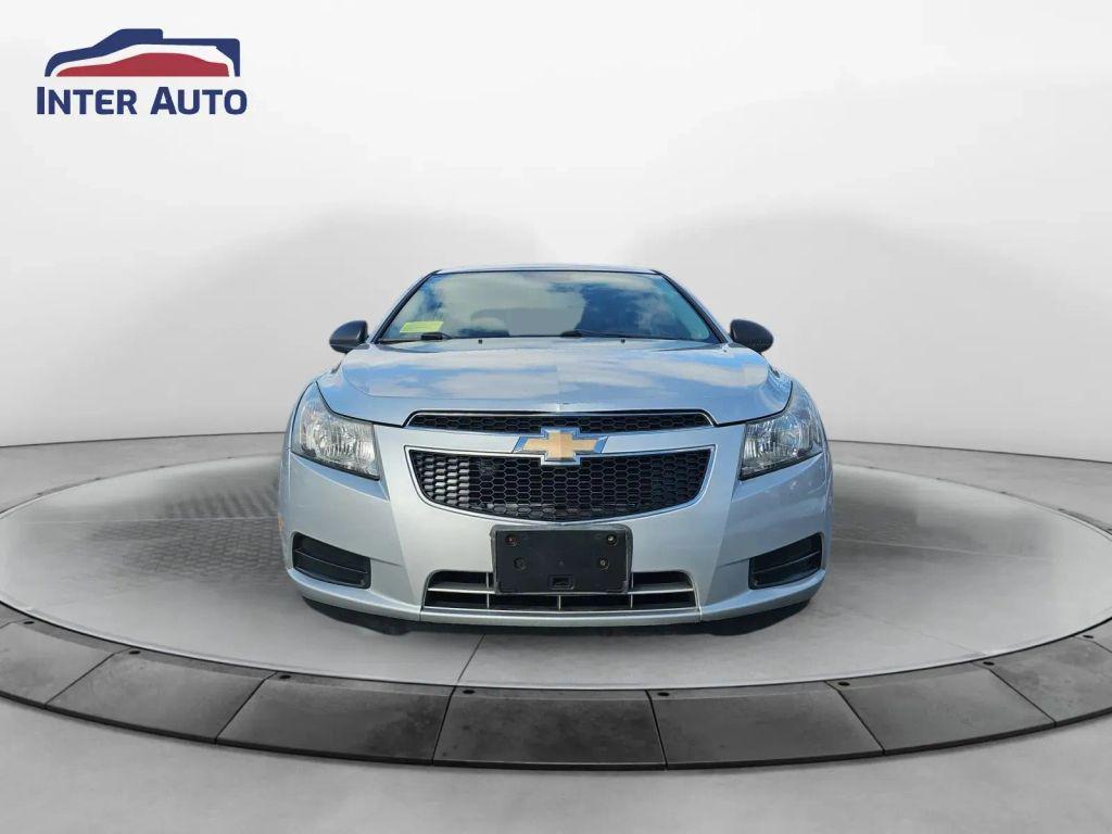 used 2014 Chevrolet Cruze car, priced at $6,499