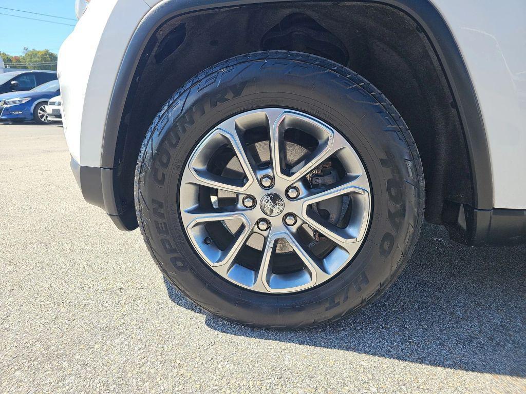 used 2014 Jeep Grand Cherokee car, priced at $10,198