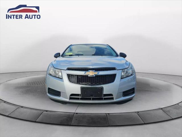 used 2014 Chevrolet Cruze car, priced at $5,999