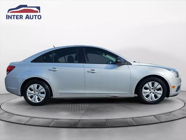 used 2014 Chevrolet Cruze car, priced at $5,999