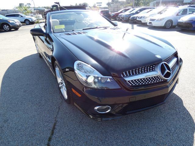 used 2009 Mercedes-Benz SL-Class car, priced at $18,799